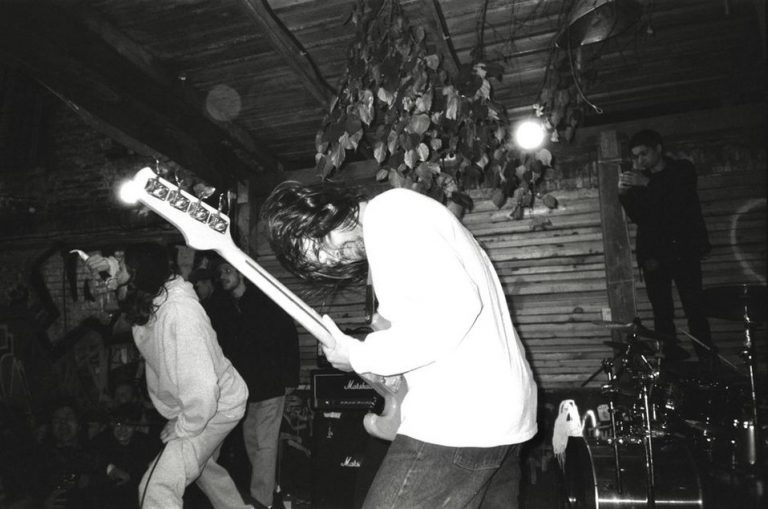 Underground anni ’90: geografia di una scena che ha cambiato il rock