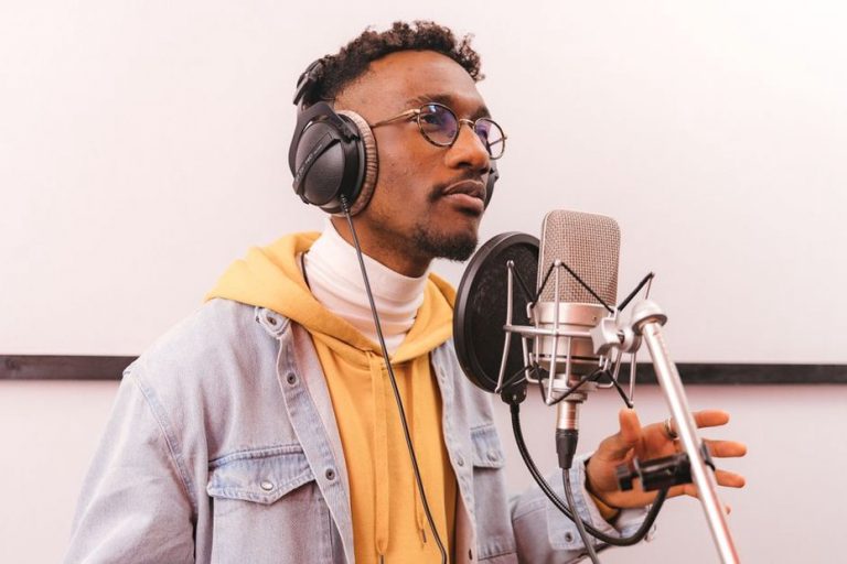 Soul e pop negli anni ’90: la voce, il groove e la nuova grammatica del mainstream