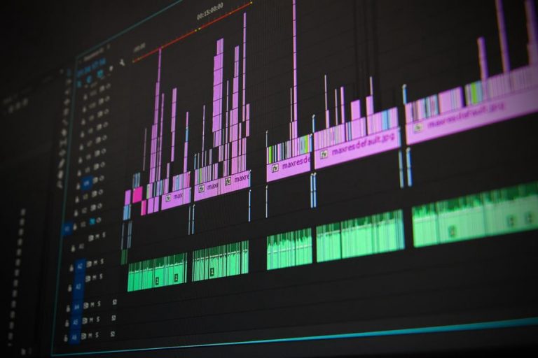 Videoclip interattivi: quando la scelta entra nella grammatica della canzone