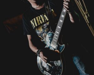 Come gli anni Novanta hanno riscritto le regole della musica