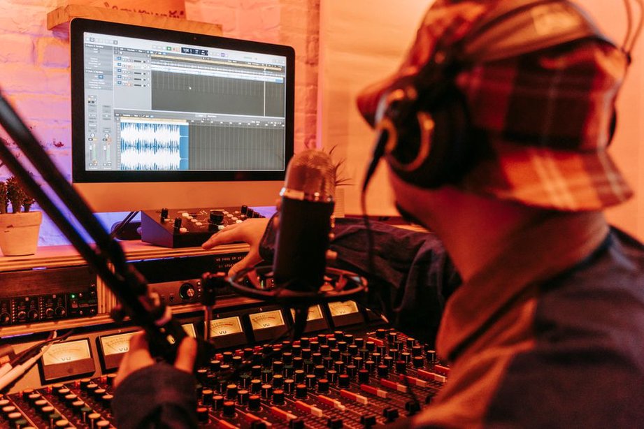 Una sessione audio aperta durante la revisione