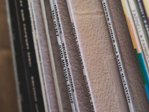 Schede di dischi, libri e concerti: come descrivere benefici verificabili